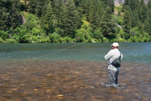 Float-Trip-Big-River-Wading-Fly-Fisherman